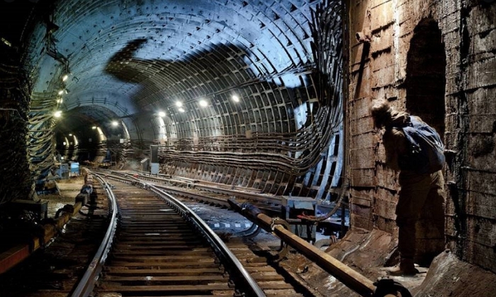 Подземный тонель в Москве