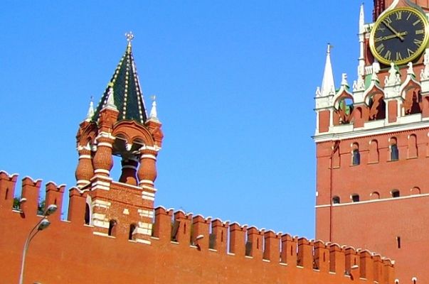Реферат: Башни Московского Кремля