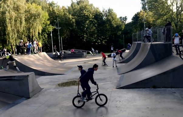 Парк «Кузьминки» – культурно-досуговый комплекс в Москве