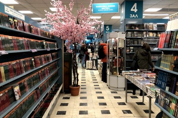 Московский Дом книги – самый большой книжный магазин
