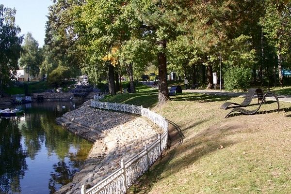 Парк «Лианозовский» – природная территория для развлечений