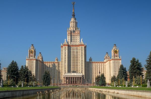 Сталинские высотные здания – узнаваемая архитектура столицы